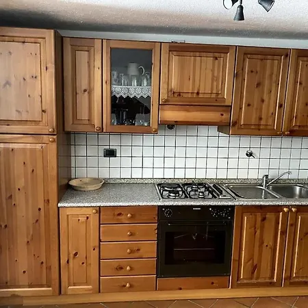 Con Giardino Privato Holiday home
